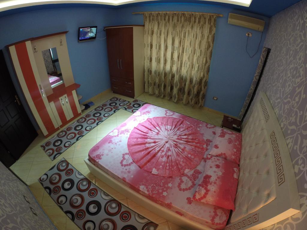 Hotel Buza New Shtoj ห้อง รูปภาพ