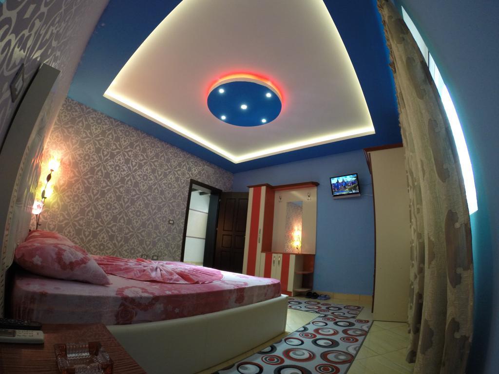 Hotel Buza New Shtoj ห้อง รูปภาพ