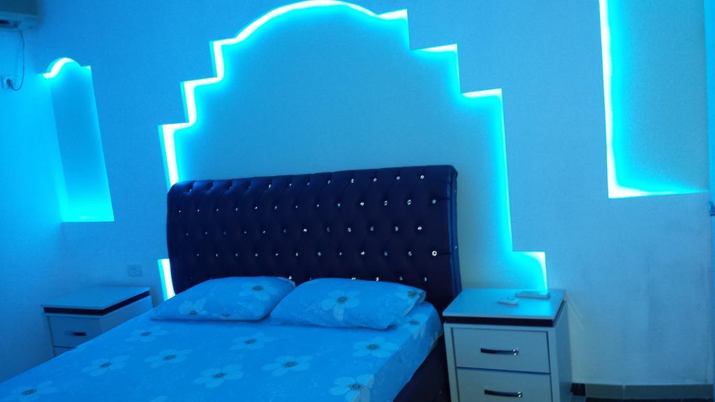 Hotel Buza New Shtoj ภายนอก รูปภาพ